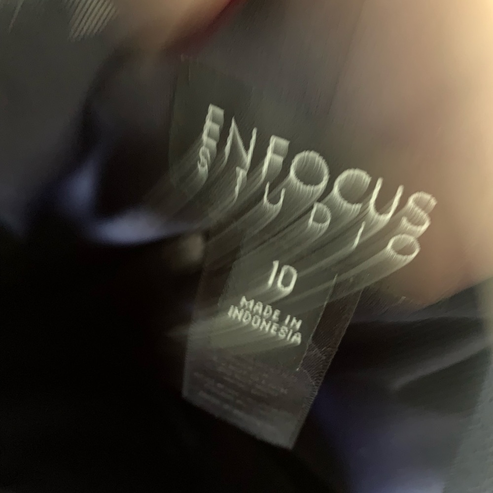 Dress - Picture 3 of 5